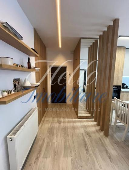 Apartament cu 3 camere decomandat în Florești