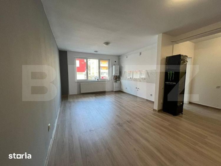 Spațiu comercial, de 43 mp, în Florești