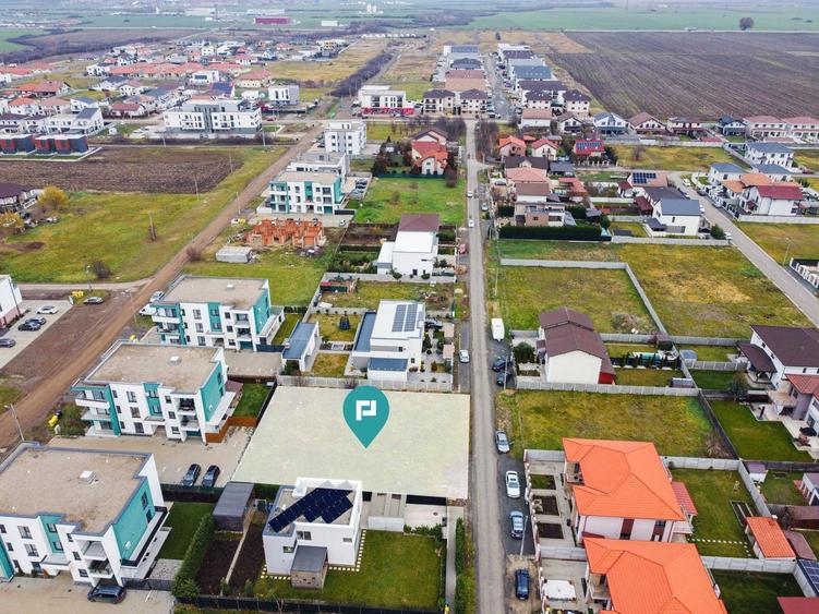 Teren Construcții intravilan de 941 mp, în Dumbrăvița