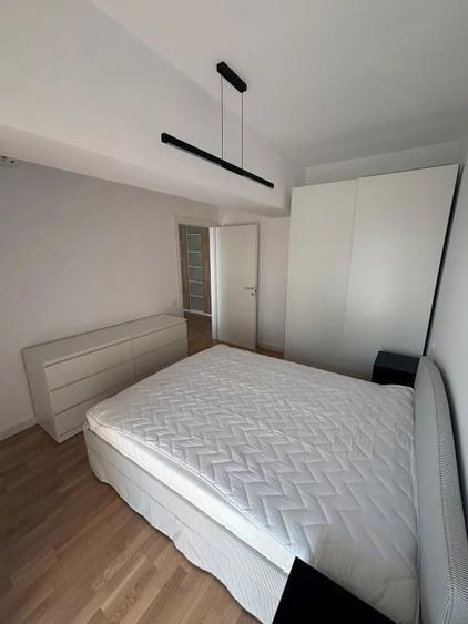 Apartament cu 2 camere decomandat în 13 Septembrie
