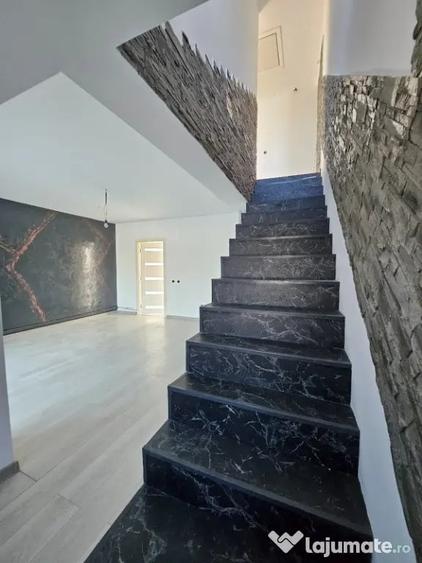 Casă cu 3 camere cu Teren 154 Mp în Central