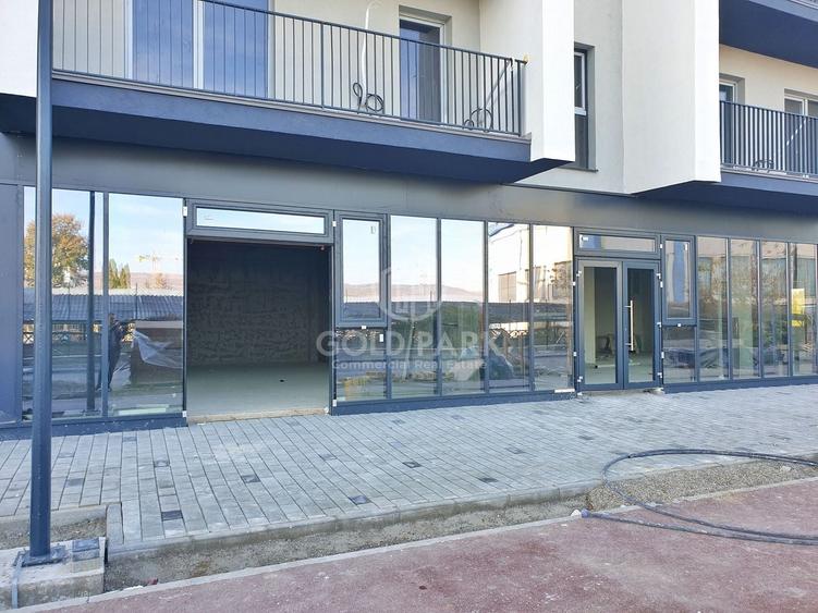 Spațiu comercial, de 90 mp, în Mărăști