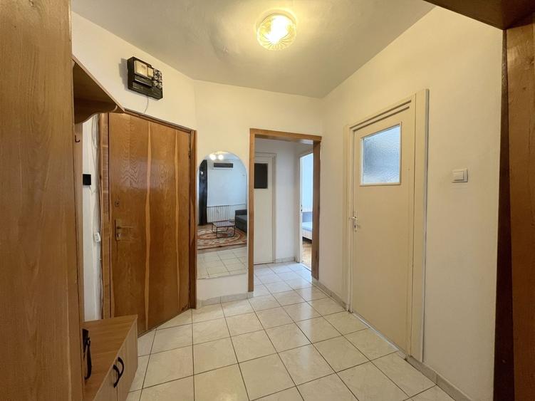Apartament cu 2 camere decomandat, mobilat în Circumvalațiunii