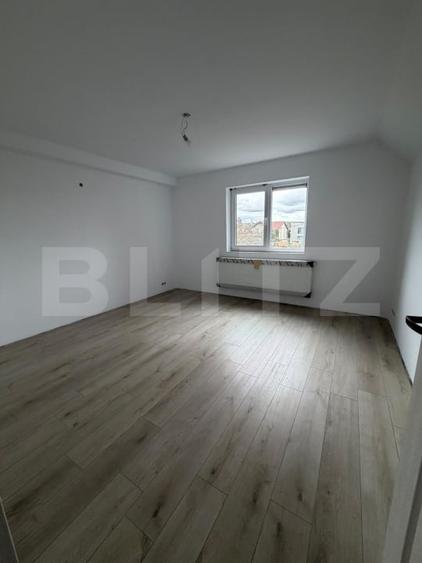 Casă individuală cu 4 camere cu Teren 600 Mp în Sud