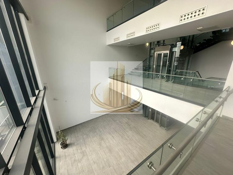 Spațiu comercial, de 1,605 mp, în Complex Studențesc