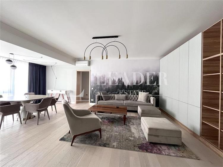 Apartament cu 3 camere decomandat, mobilat în Batistei