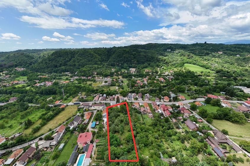 Teren Construcții intravilan de 6661 mp, în Periferie