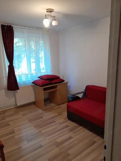vanzare apartament - 1