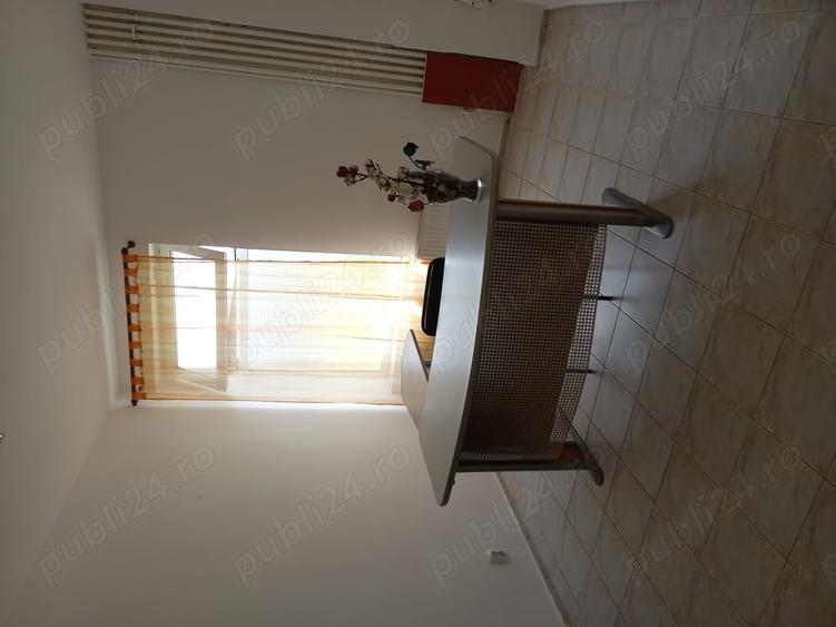 Spațiu comercial, de 20 mp, în Central