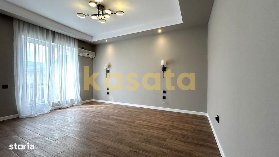 Casă cu 4 camere semidecomandat cu Teren 101 Mp în Dascălu
