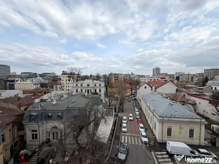 Apartament cu 4 camere decomandat în Ultracentral
