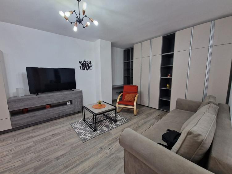Apartament cu 2 camere decomandat, mobilat în Take Ionescu