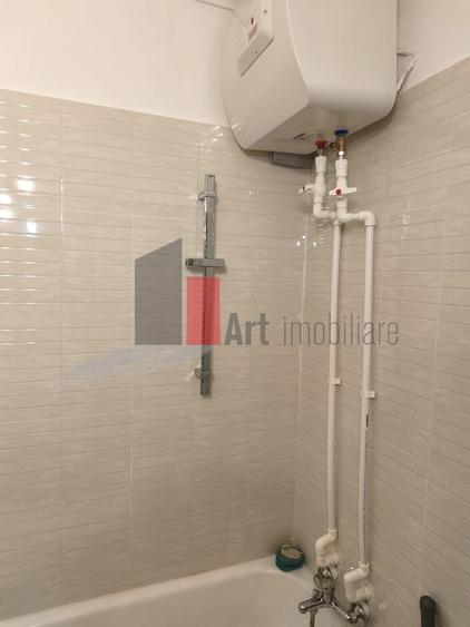 Apartament cu 2 camere decomandat, mobilat în Brâncoveanu