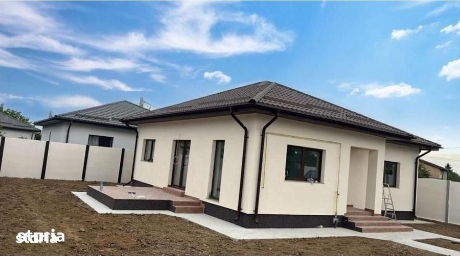 Casă cu 4 camere cu Teren 400 Mp în Clinceni