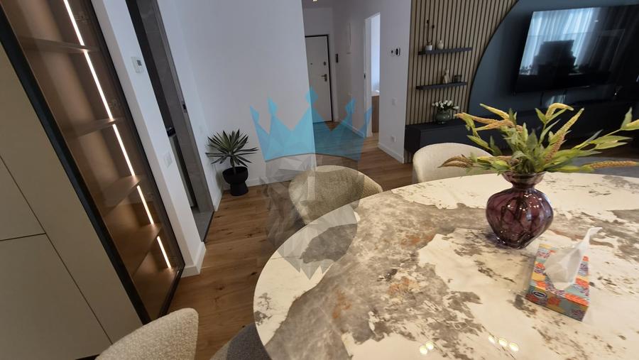 Apartament cu 3 camere decomandat, mobilat în Unirii