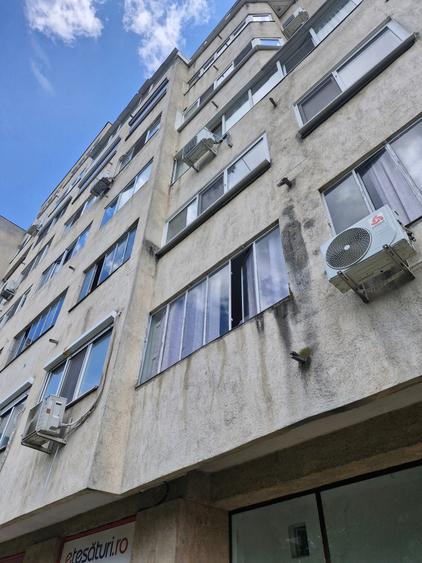 Garsonieră semidecomandată în Aradului