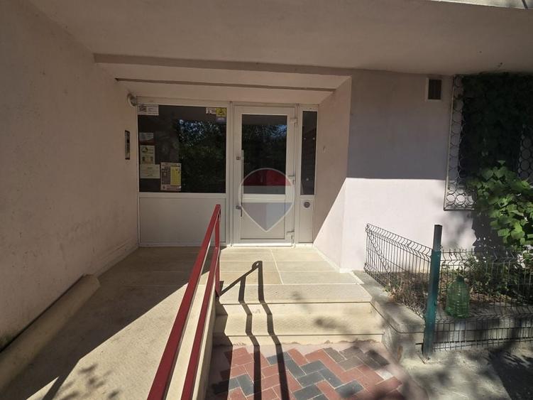 DE VANZARE Apartament 2 camere Câmpia Libertății – IOR - 30