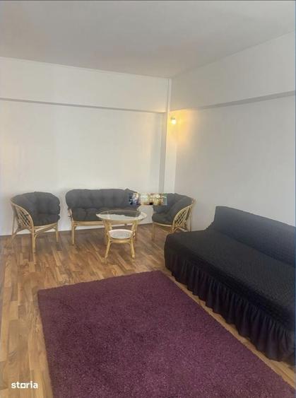 Apartament cu 2 camere decomandat în Trocadero