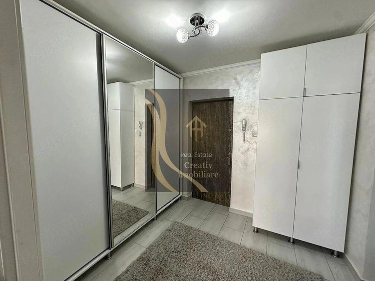 Apartament cu 2 camere semidecomandat în Polonă