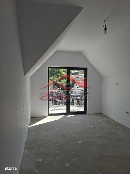 Casă cu 4 camere în Ghioșești
