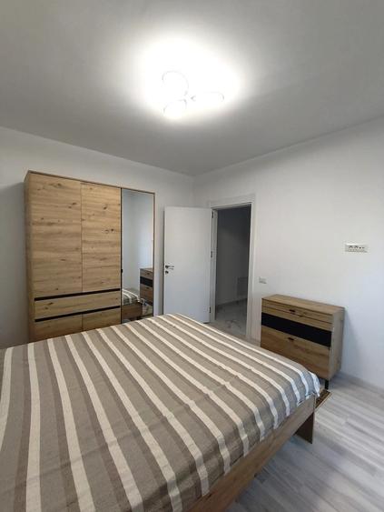Apartament cu 2 camere decomandat în Berceni