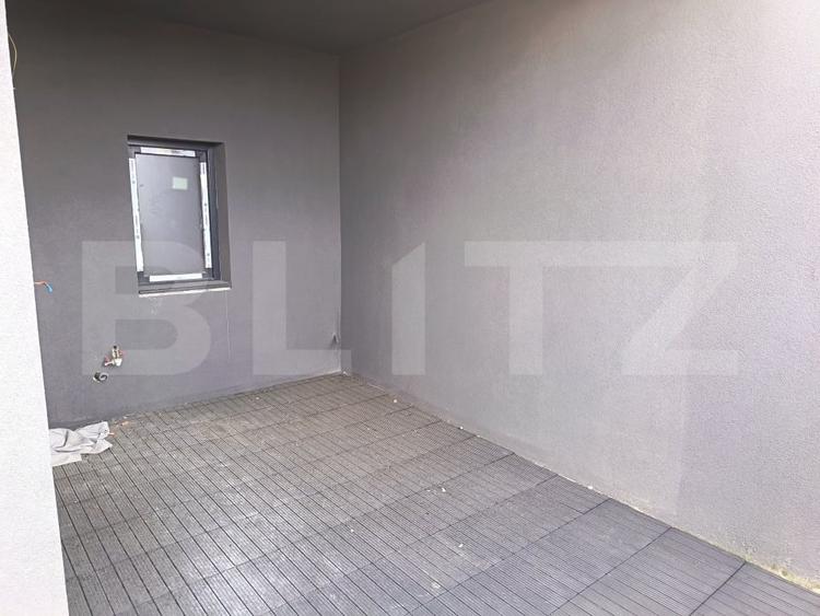 Apartament cu 3 camere decomandat în Exterior Sud