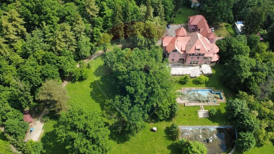 Hotel/Pensiune, de 4,000 mp, în Nord-Vest