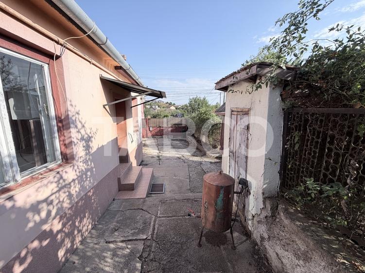 Casă individuală cu 3 camere cu Canalizare în Șura Mare