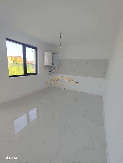 Casă cu 3 camere cu Teren 315 Mp în Vidra