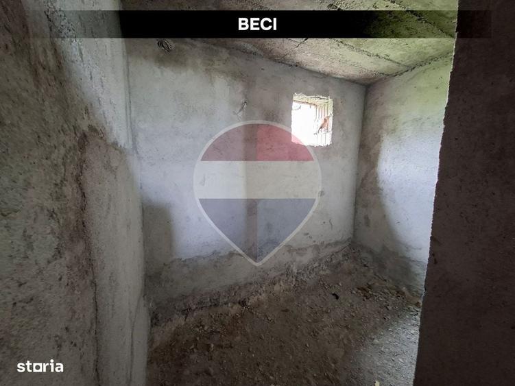 Casă cu 4 camere în Bușag