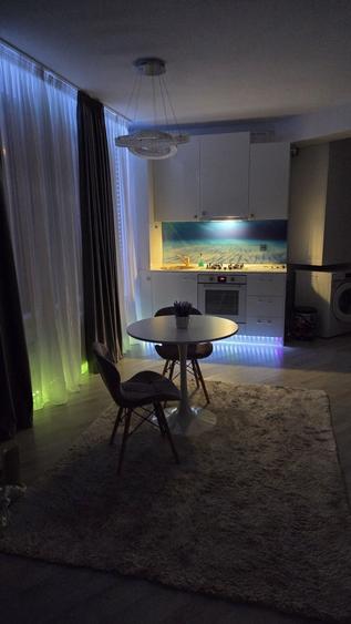 Apartament cu 2 camere decomandat în Băneasa
