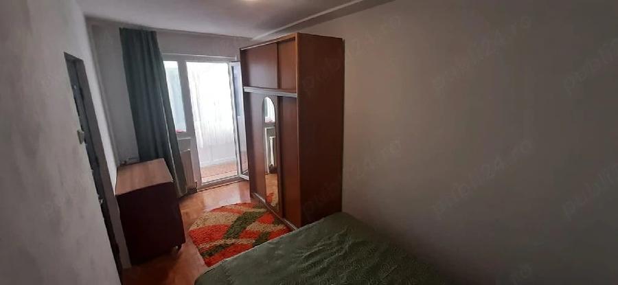 Apartament cu 2 camere semidecomandat în Micro 6