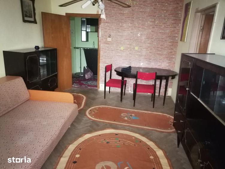 Apartament cu 2 camere semidecomandat în Central