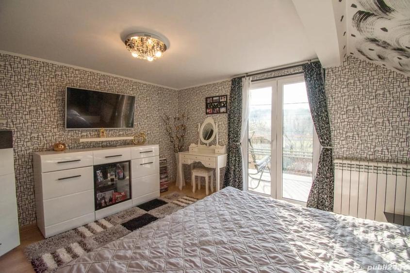 Casă cu 1 camere cu Teren 1363 Mp în Ocina de Jos