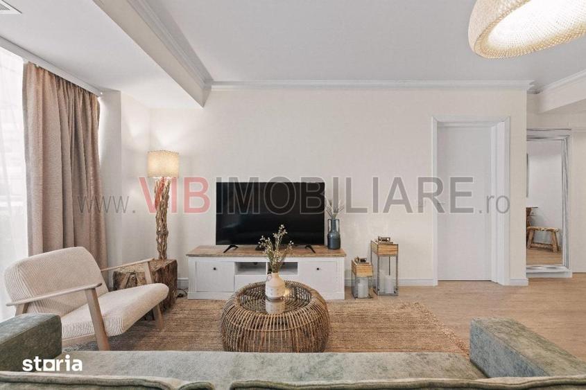 Titanic White, apartament lux, vedere frontala la mare - 7