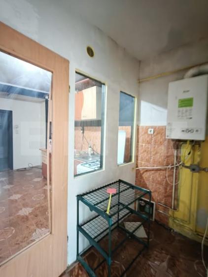 Apartament cu 2 camere semidecomandat, mobilat în Nord-Vest