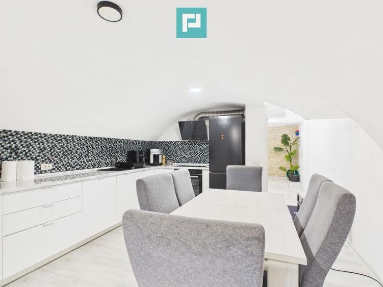 Apartament cu 3 camere semidecomandat în Ultracentral