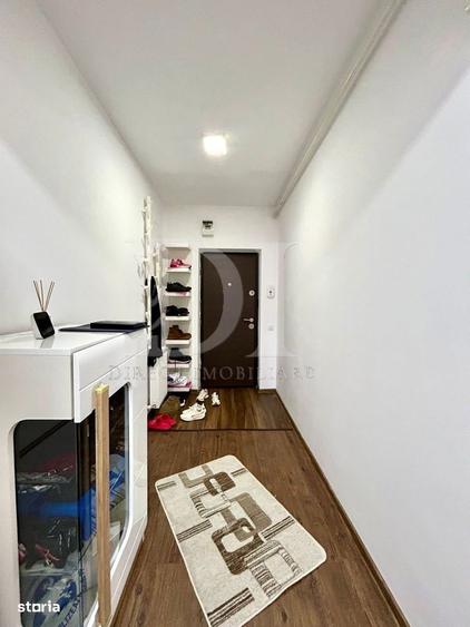 Apartament cu 3 camere decomandat în Florești
