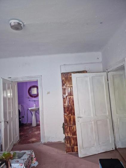 Casă cu 3 camere cu Teren 288 Mp în Deta