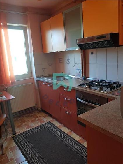 Apartament cu 2 camere semidecomandat în Astra
