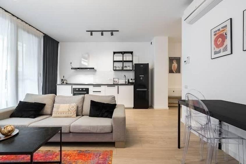 Apartament cu 2 camere în Herăstrău