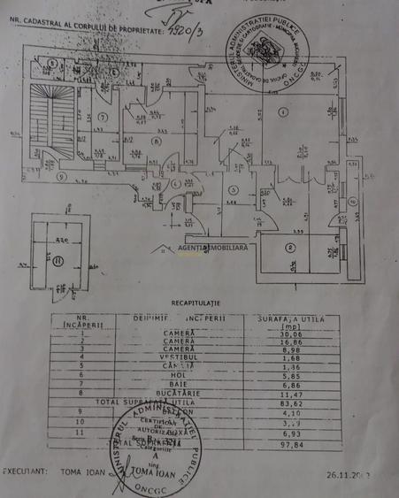 Apartament cu 3 camere semidecomandat, mobilat în Cișmigiu