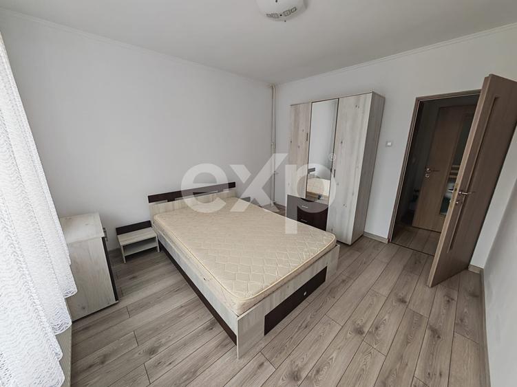 Apartament cu 2 camere semidecomandat în Calea București