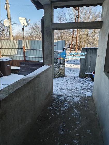 Apartament cu 3 camere decomandat în Chitila