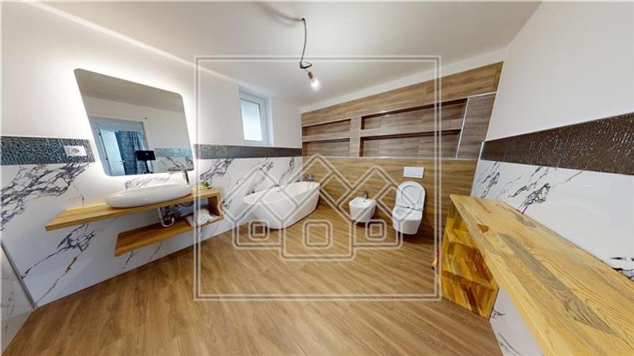 Duplex cu 4 camere cu Canalizare în Daia