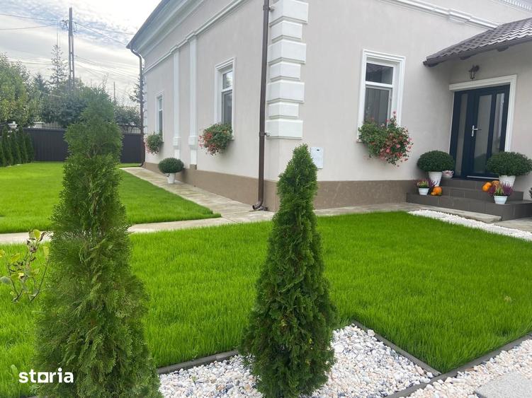 Casă cu 3 camere cu Teren 500 Mp în Central
