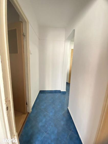 Apartament cu 3 camere în Tudor Vladimirescu
