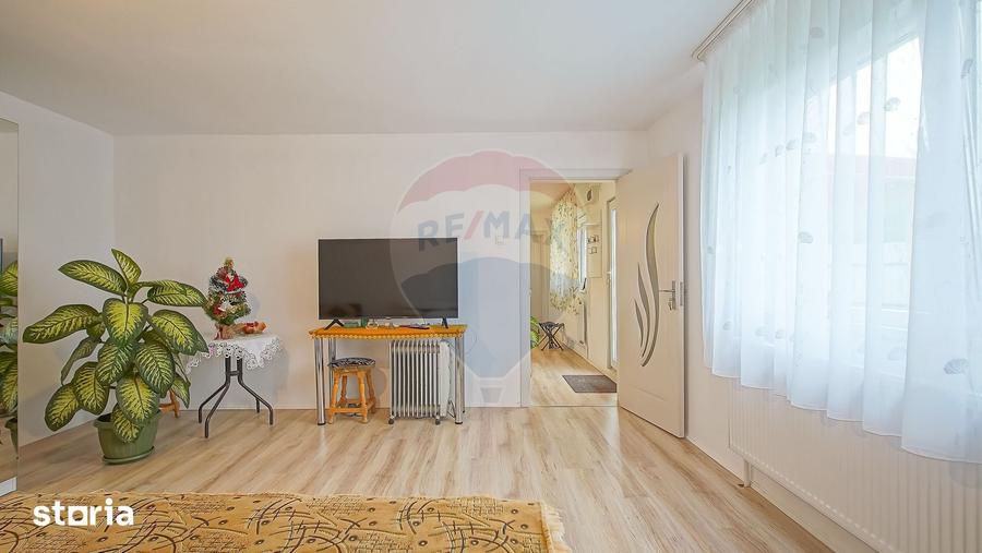 Casă cu 2 camere cu Teren 380 Mp în Hărman