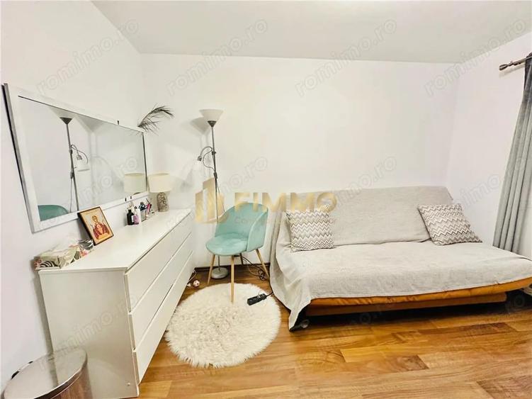 Apartament cu 4 camere decomandat în Obcini