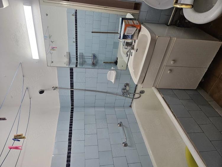 Apartament cu 2 camere decomandat în Drumul Taberei